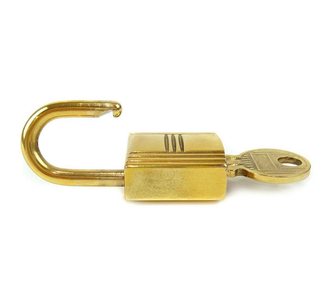 R2208 エルメス カデナ キー セット 南京錠