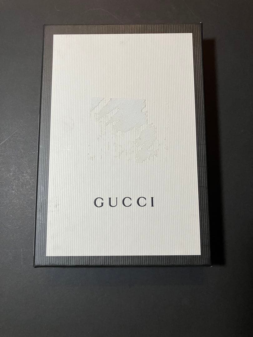 GUCCI グッチ　iPhoneケース　ピンク