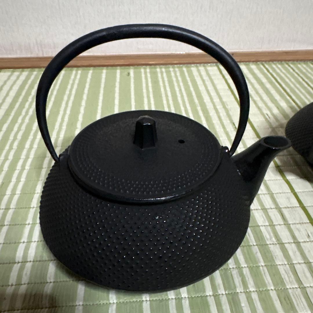 南部鉄器　岩鋳　三厳堂　急須　茶道具　工芸品　やかん　骨董品　置物　昭和　レトロ