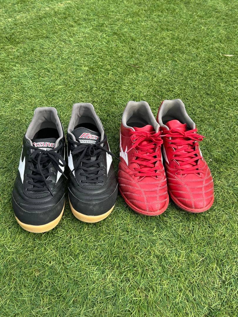 Mizuno MORELIA フットサルシューズ 黒/赤