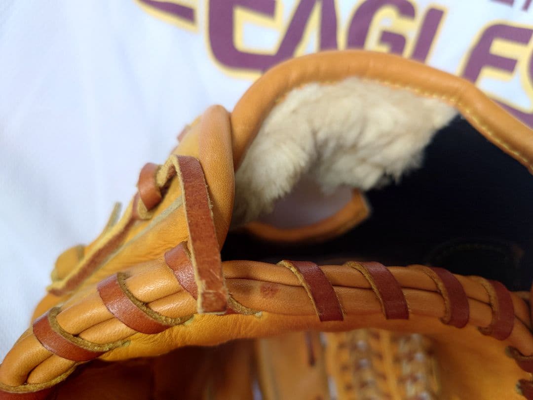 NPB 選手支給　硬式内野手グローブ