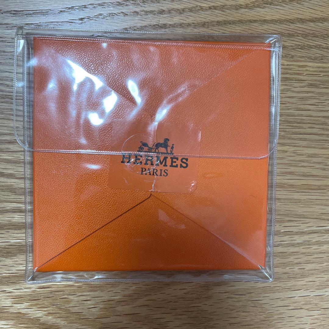 Hermès シルク ハンカチ レッド ネイビー