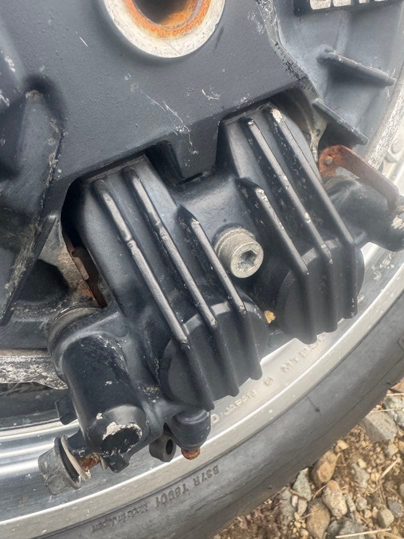 s*g様 CBX400、550リアホイル