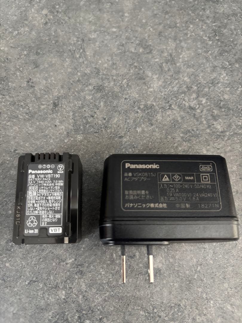 すく発送　極美品Panasonic HC-W590M ビデオカメラ