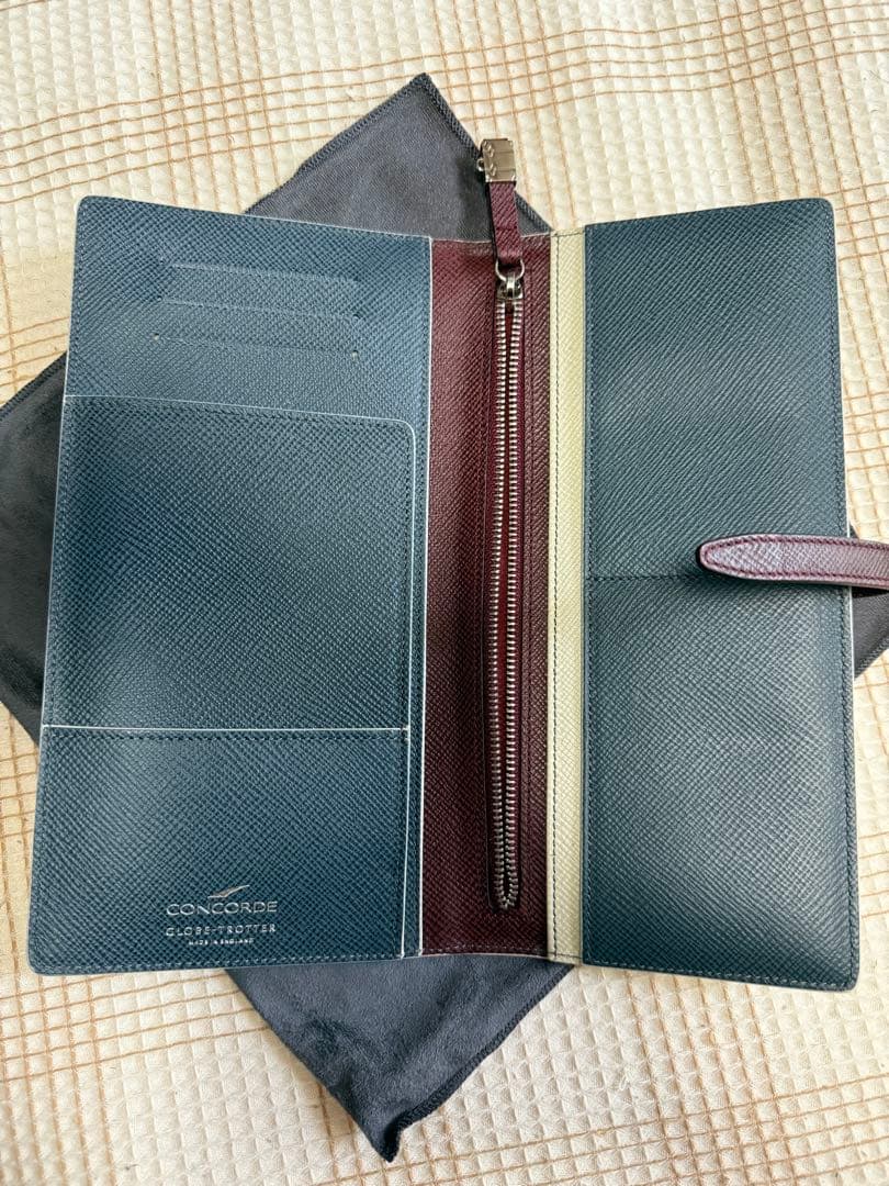 GLOBE TROTTER CONCORDE パスポートケース ダークグリーン