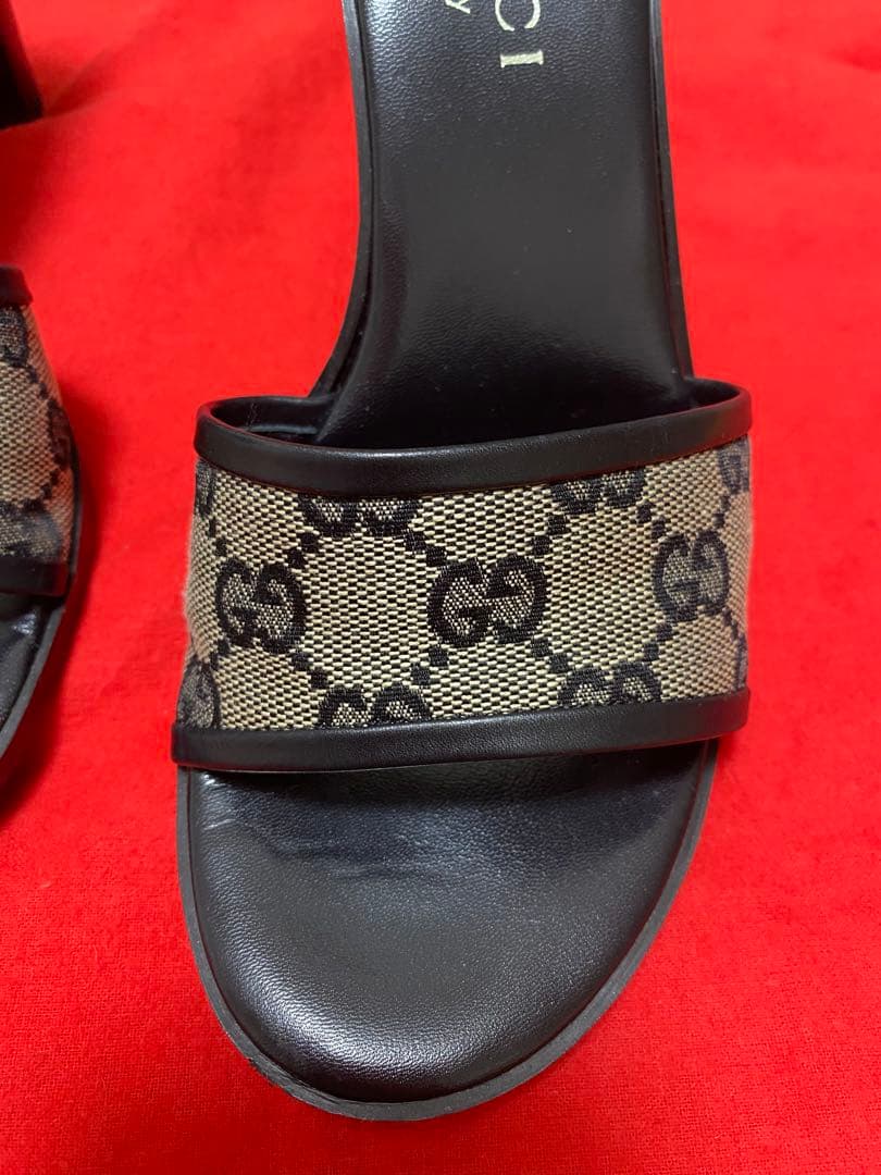 GUCCIグッチ　サンダル　ミュール
