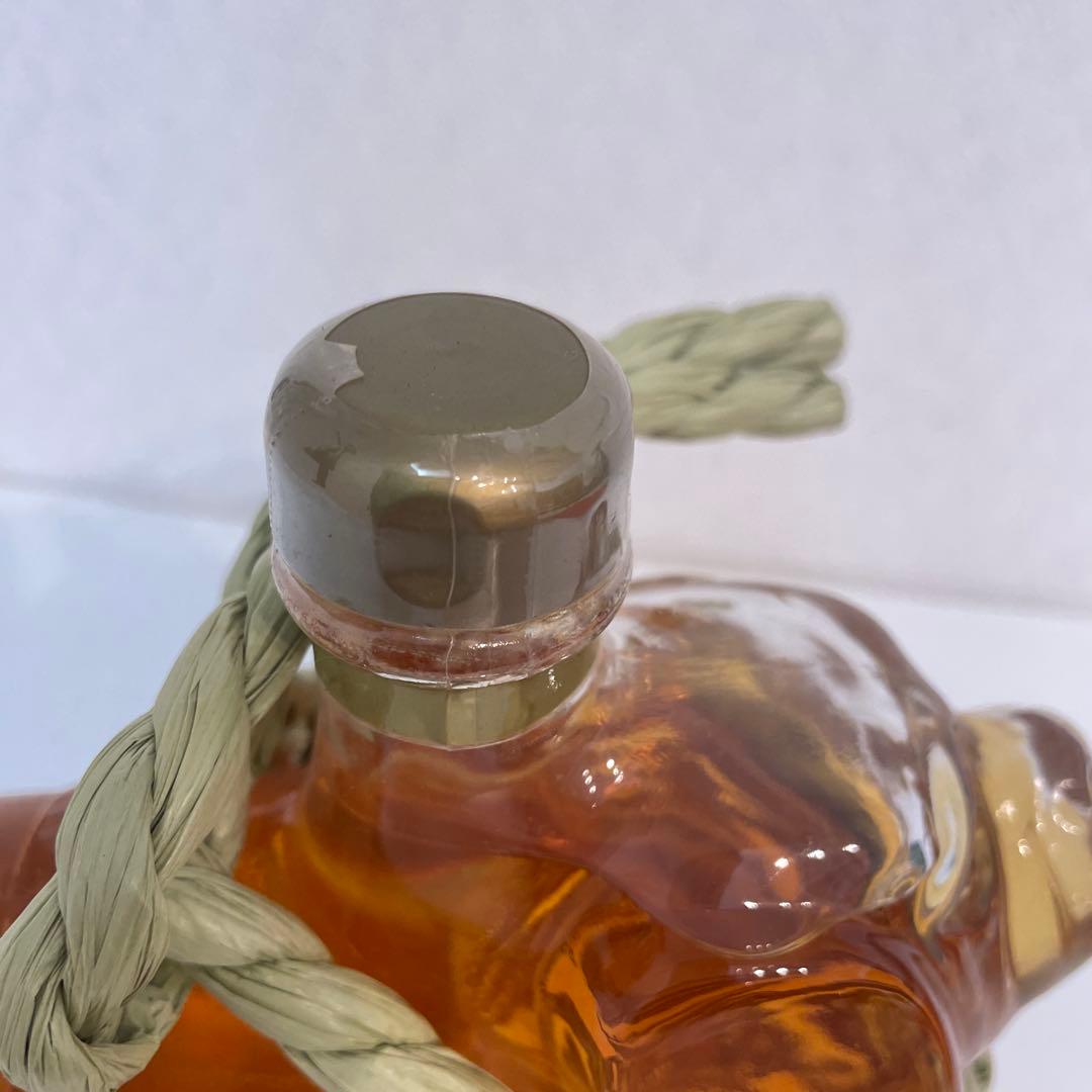 闘勝英傑犬 ウイスキー ボトル 箱付き