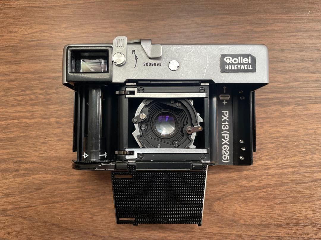 Rollei 35 ドイツ製 Tessar 40mm f/3.5 シルバー