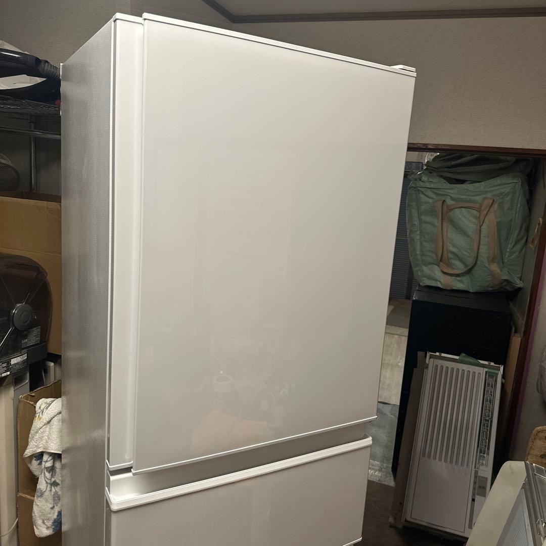 三菱ノンフロン3ドアサイズ　冷凍冷蔵庫 2022年式　330L
