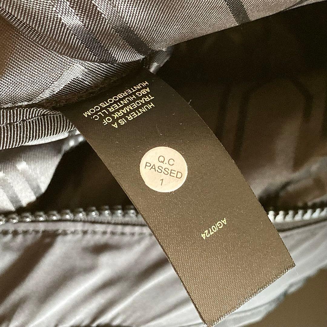 【極美品】HUNTER ハンター フレイムド パファー ラージ ホーボー 肩掛け