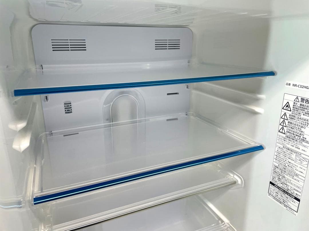 Panasonic　冷蔵庫　NR-C32HGM-W 2018年製　315L　料理