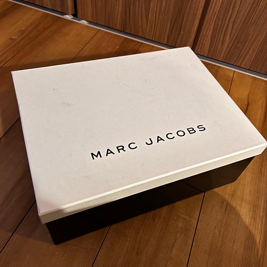 MARC JACOBS ブラックレザー バッグ