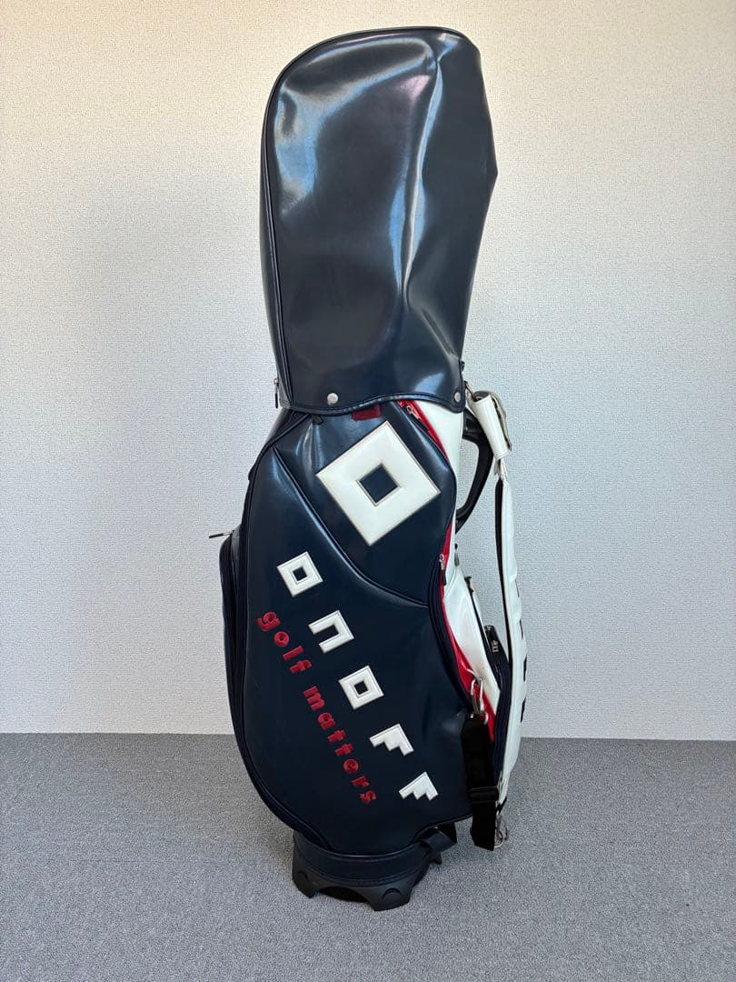 【ONOFF】ゴルフキャディバッグ ネイビー/ホワイト/レッド