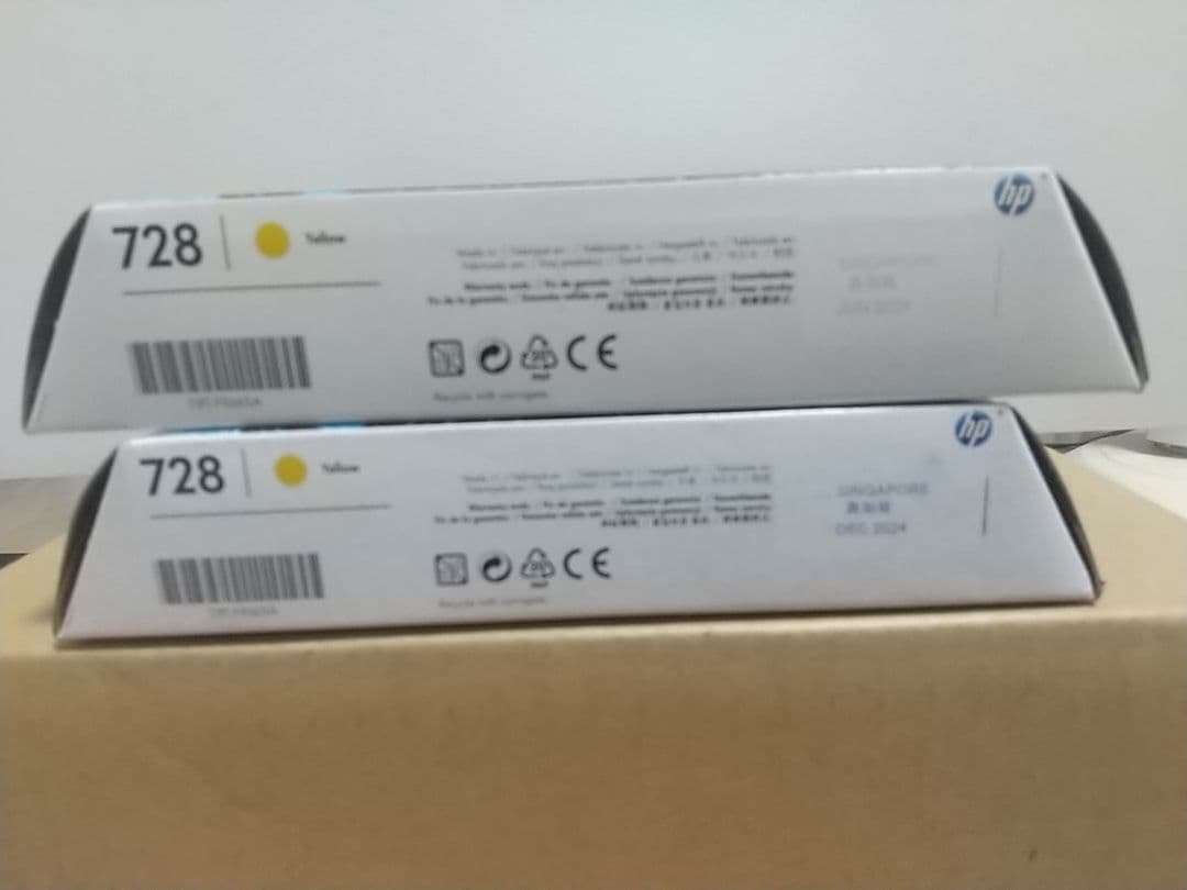HP728インクカートリッジ8本