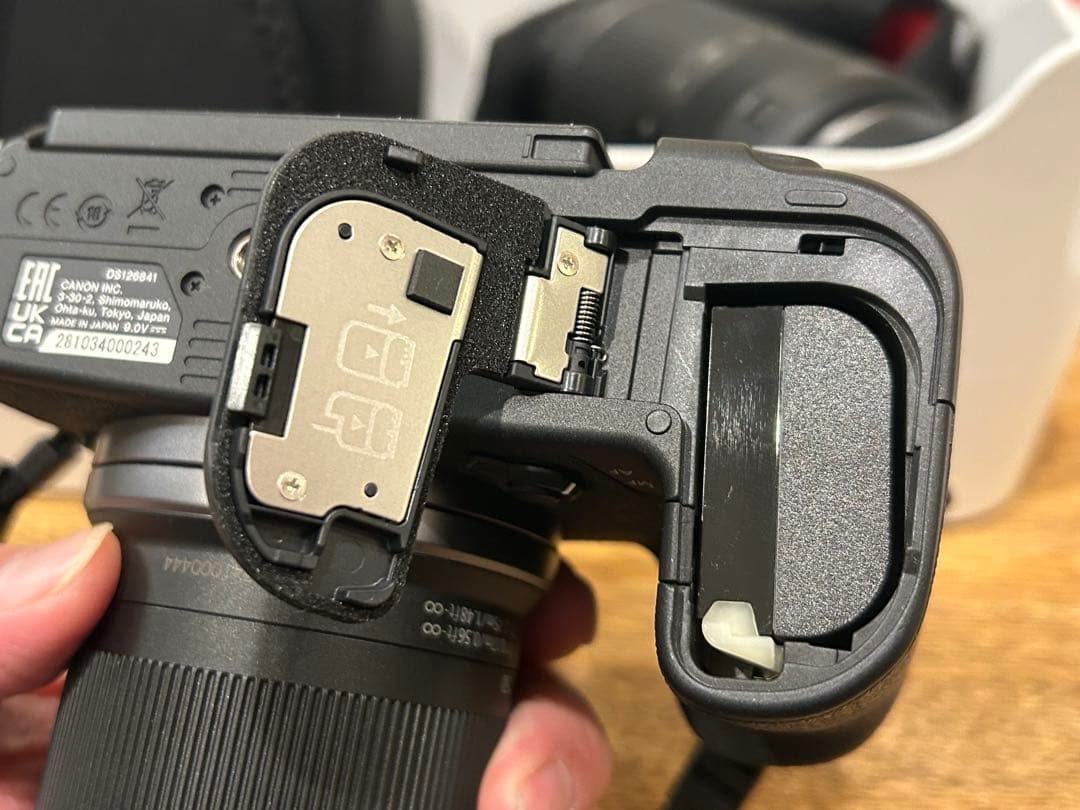 Canon EOS R7 ミラーレス一眼 18-150mmレンズ付き