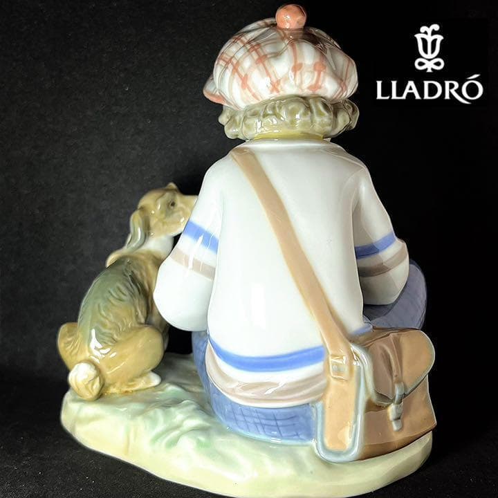 【素敵な恋占い】LLADRO/リヤドロ/少年/犬/花びら/高級置物/かわいい