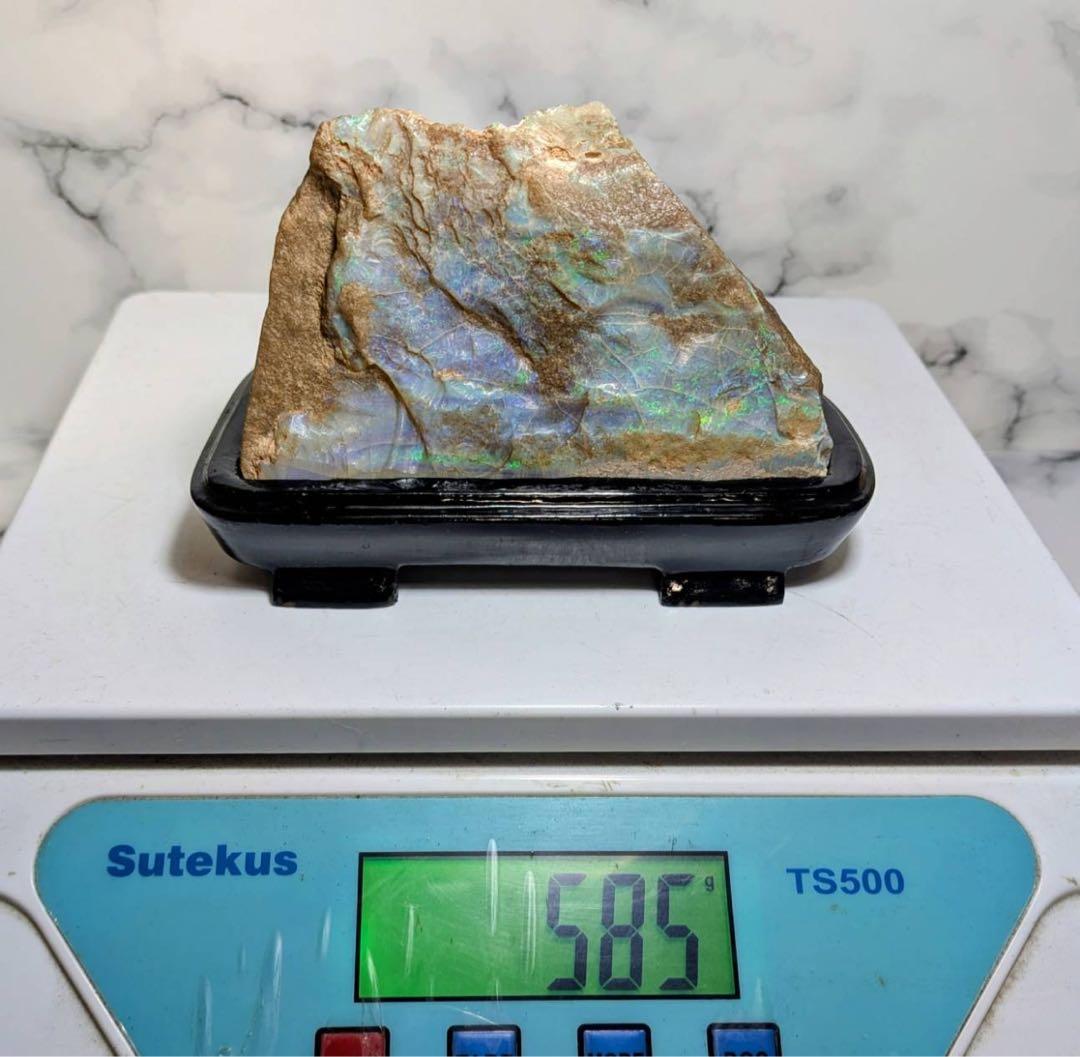 オパール　鑑賞石　観賞石　飾り石　鉱物