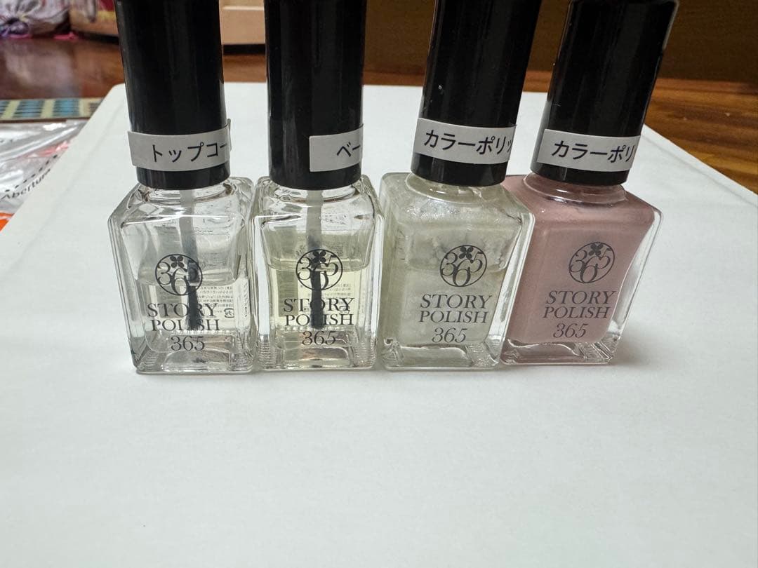 月香　ネイルアート用具セットとポリッシュ