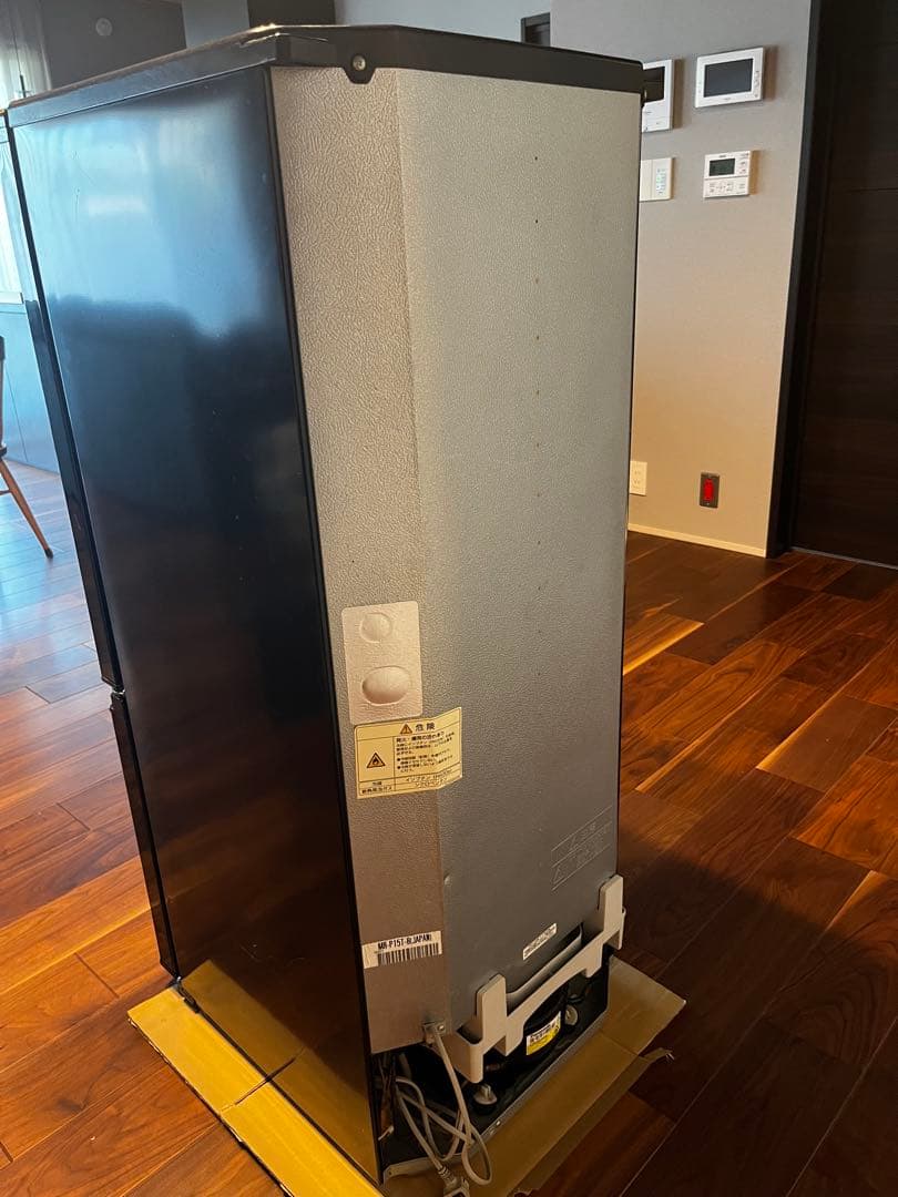 MITSUBISHI MR-P15T-B 冷蔵庫 黒