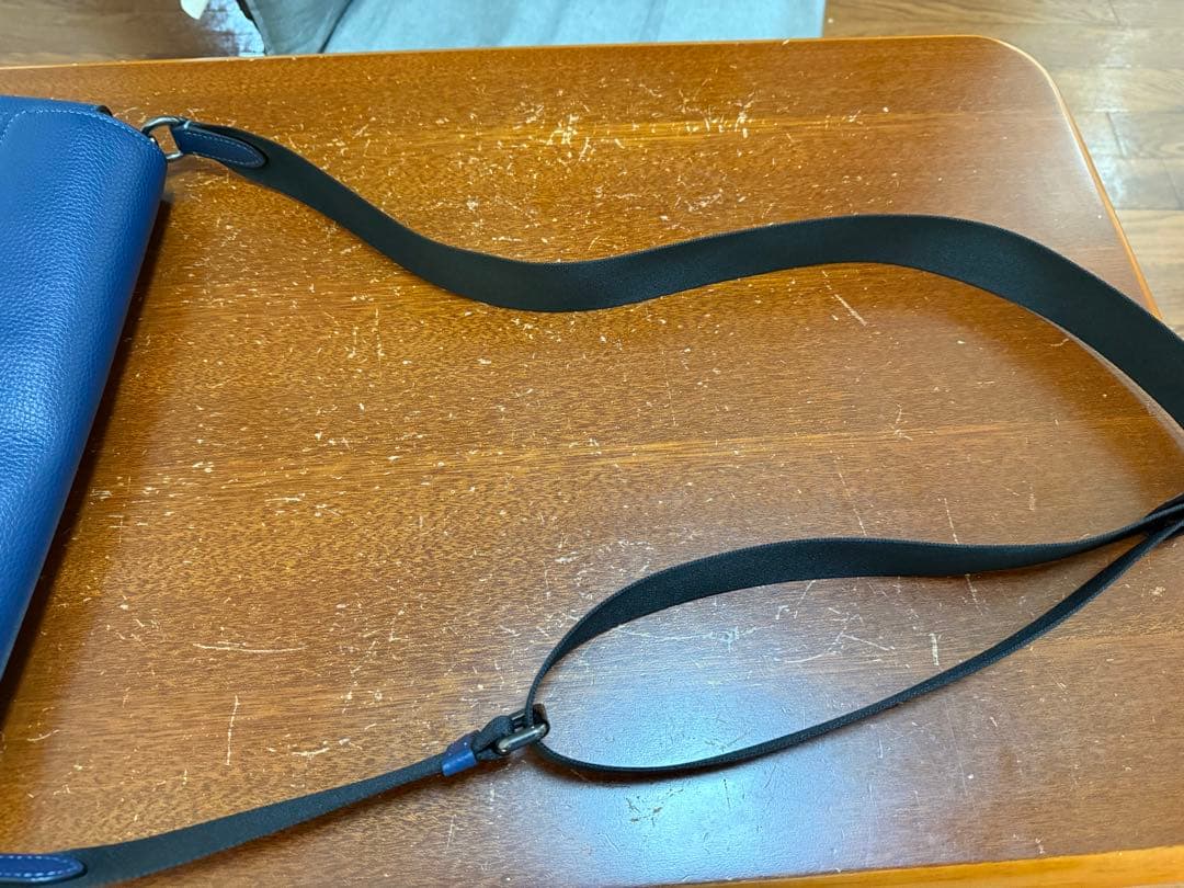 COACH ネイビー ショルダーバッグ