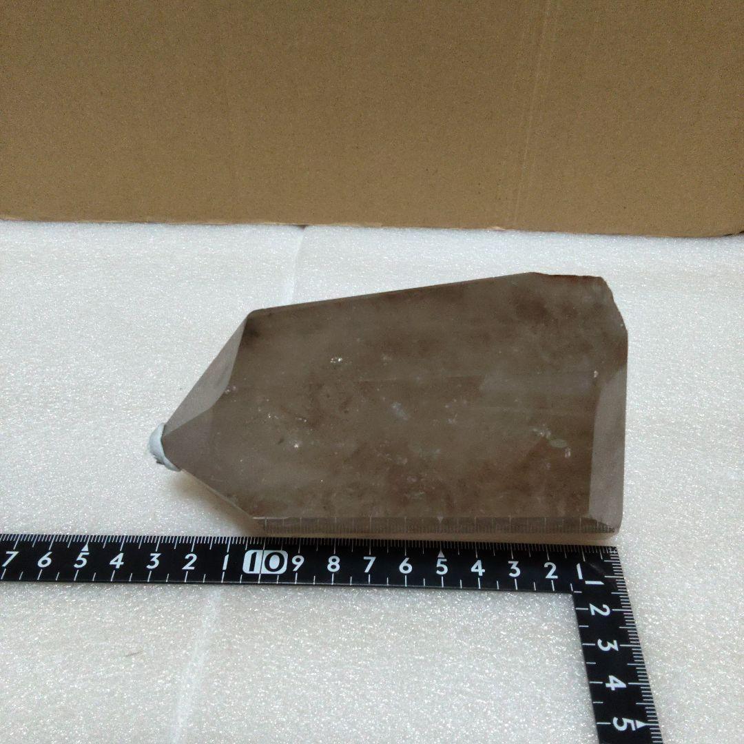 クリスタルクォーツタワー　水晶タワー