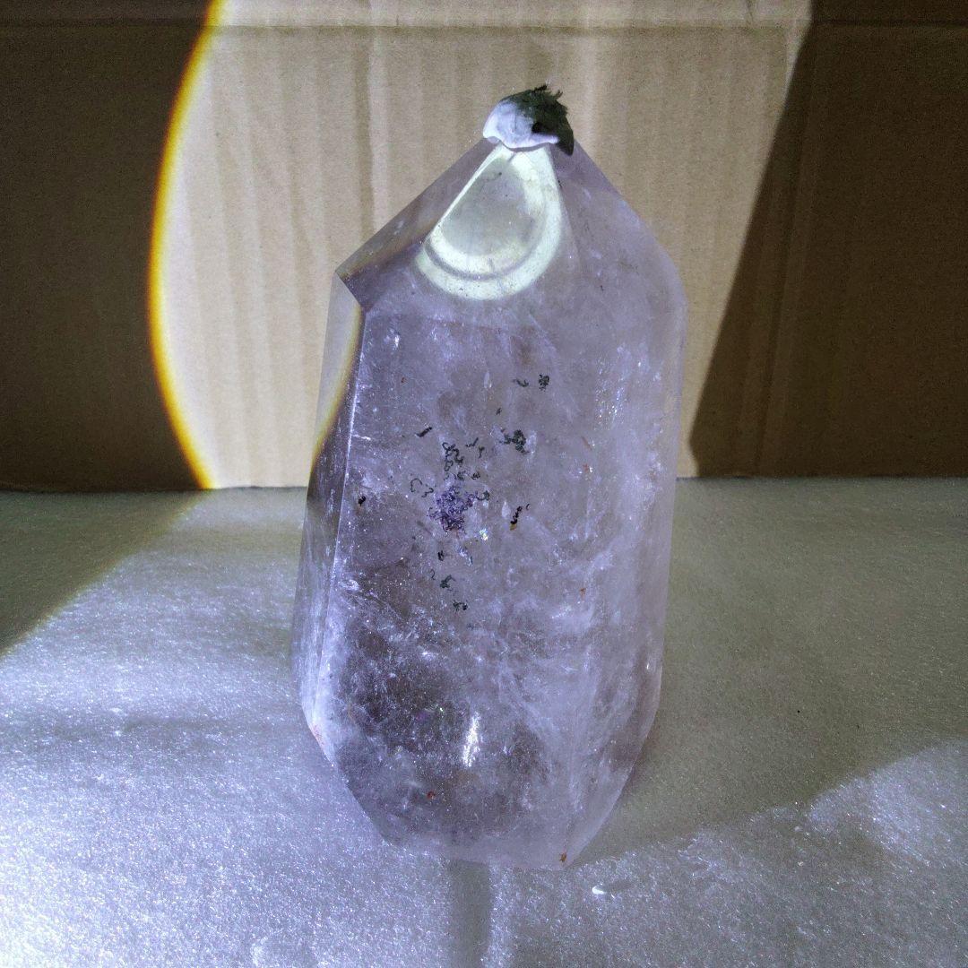 クリスタルクォーツタワー　水晶タワー