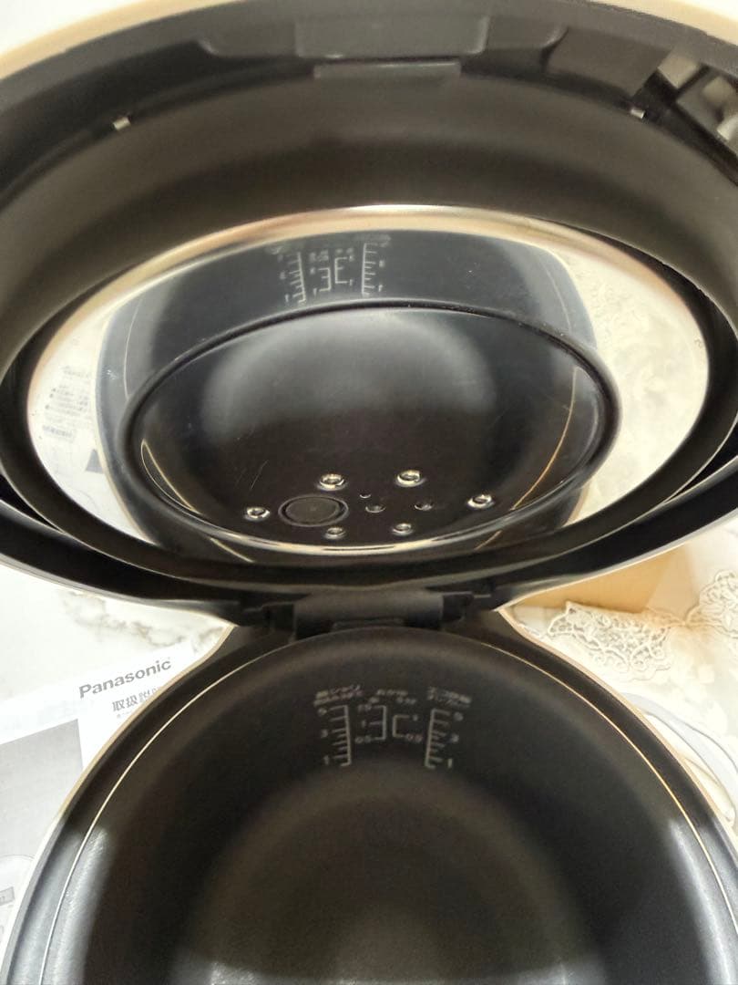 Panasonic SR-NB102圧力IH炊飯器5.5合ホワイト2022年製