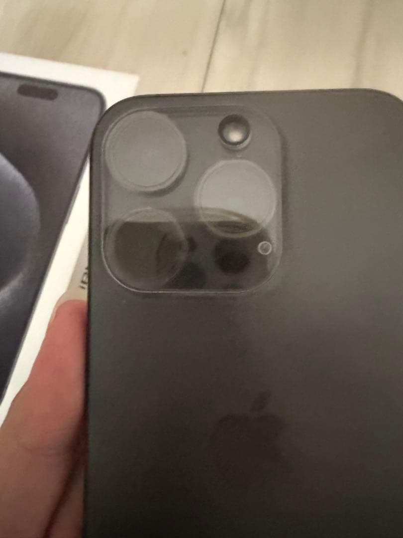 Apple iPhone 15 Pro スペースブラック 本体