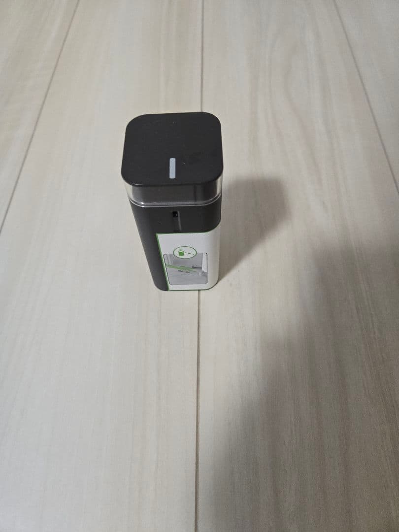 ルンバ　i7+　傷あり