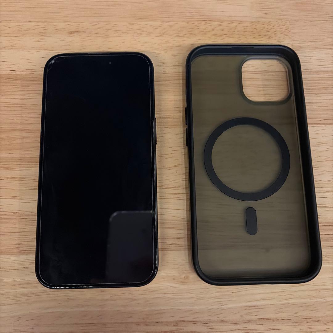 Apple iPhone 15 ブラック 128GB SIMフリー　おまけ付き