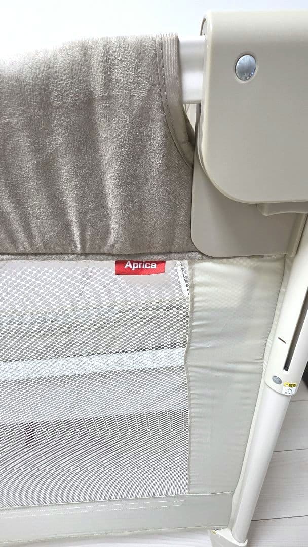 【Aprica ココネルエアープラス】アップリカ ベビーベッド シュークリーム