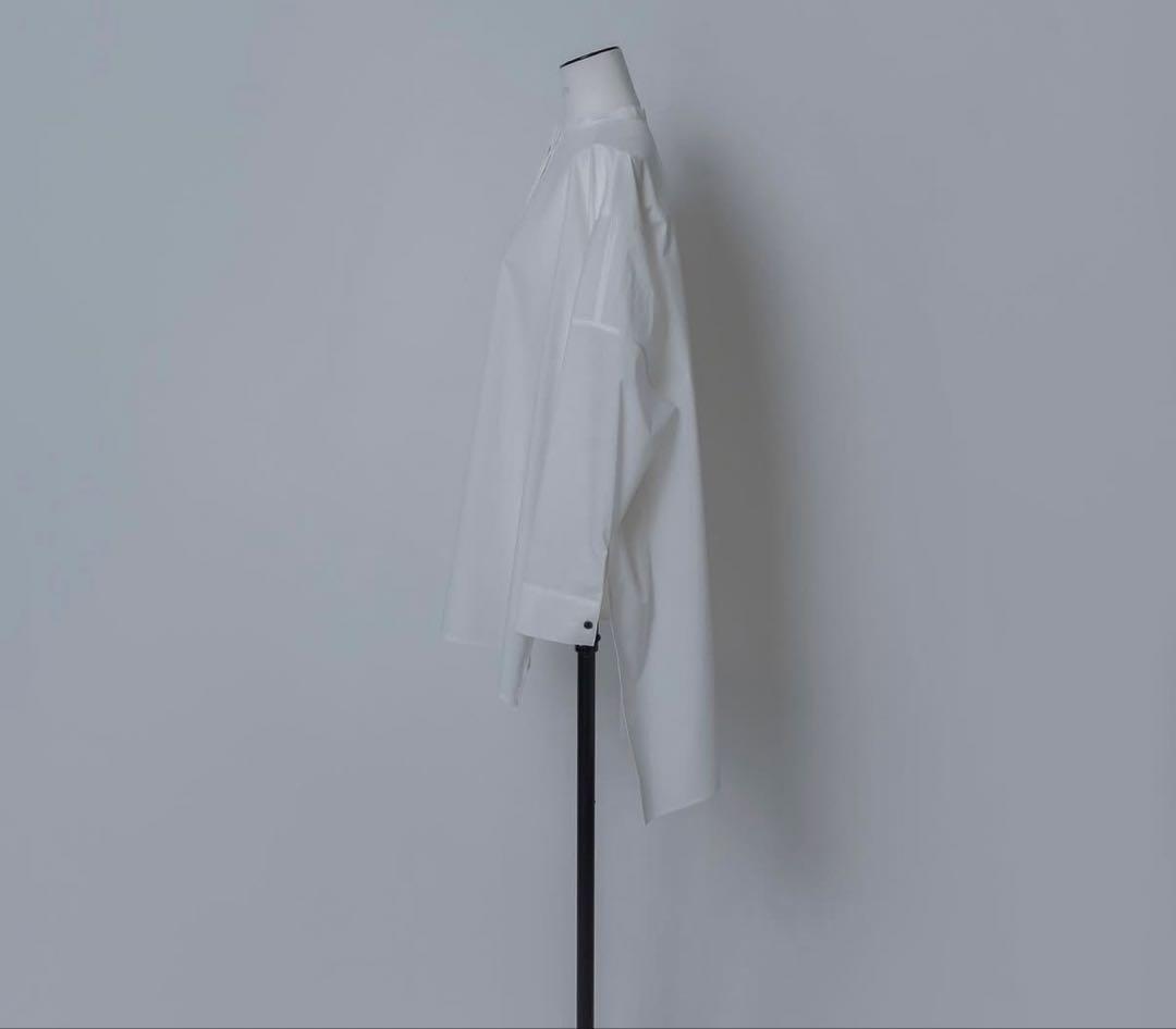 lohen ローヘン　バックスリットオーバーサイズシャツ　White 新品