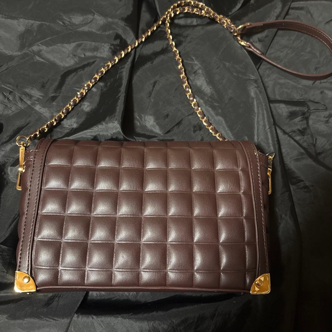 ダーリッチ チョコレートキルトバッグ ブラウン