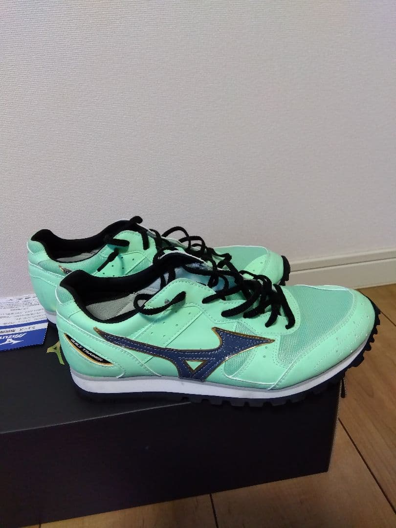 MIZUNO　ビルトトレーナー2 24.5cm