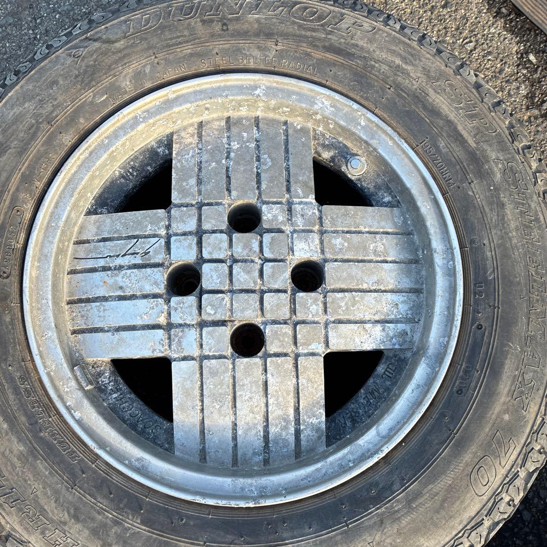 専用ジウジアーロ 14インチ 114.3 2本SCACCHIERAMELBER