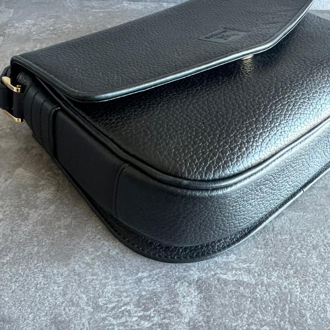 ⭐️Burberrys⭐️バーバリー ショルダーバッグ レザー ブラック