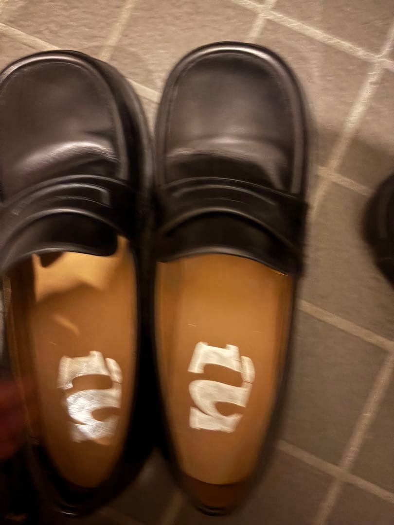 早い者勝ち　NO IDEA ブラックwide Dough ローファー　サイズ42