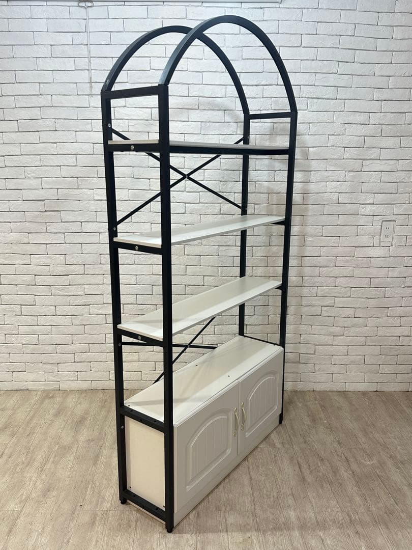 ① 【東京都内23区配送無料】陳列棚　キャビネット　ディスプレイ　サロン　什器