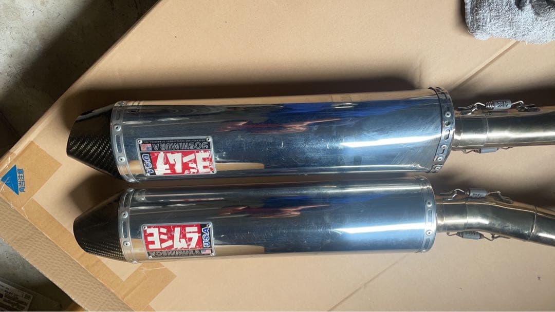 VTR SP2 USヨシムラ　マフラー 転倒スリキズあり　排気漏れ　破れなし