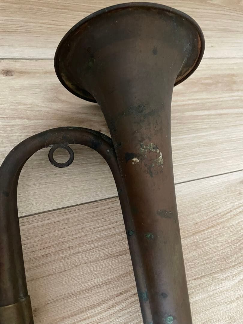 トランペット型ライト