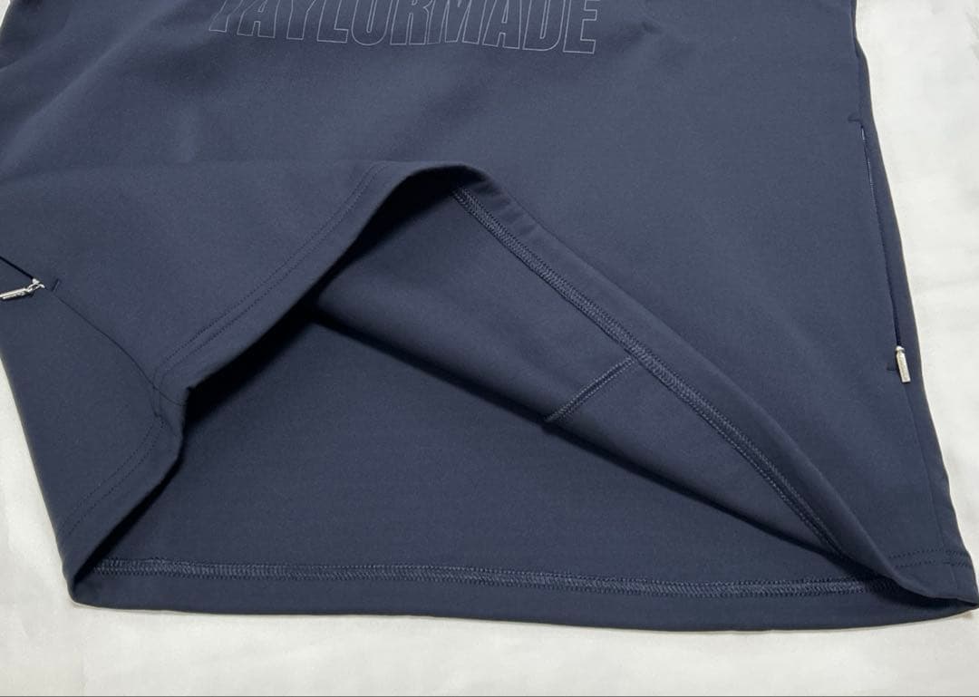 テーラーメイド グラフィックロゴ スウェットモック　サイズL ネイビー　新品