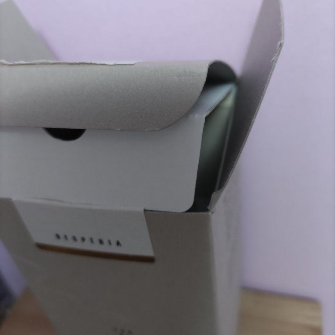 ヘスペリア ウィーナーブルート　香水　ニッチフレグランス　マンダリン、杉