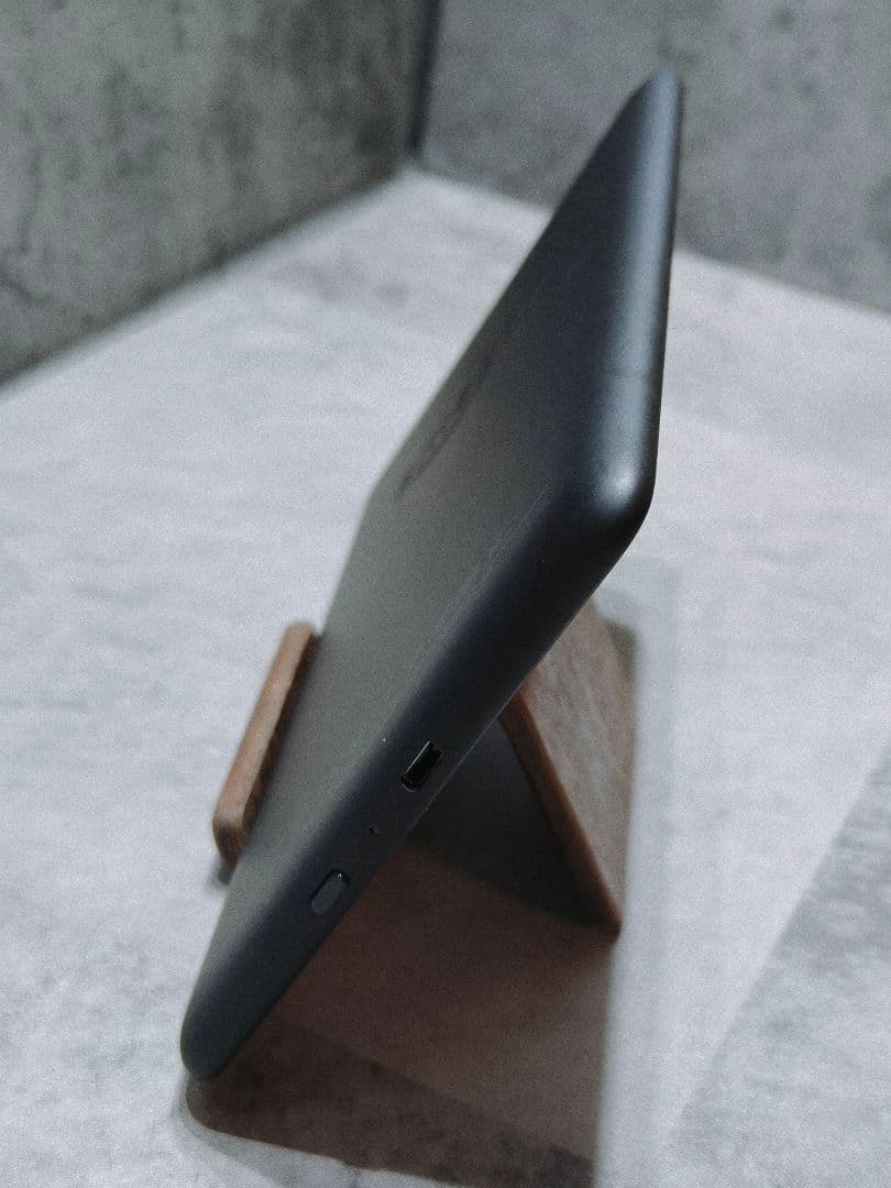 Kindle Paperwhite 第10世代 pq94wif 1285