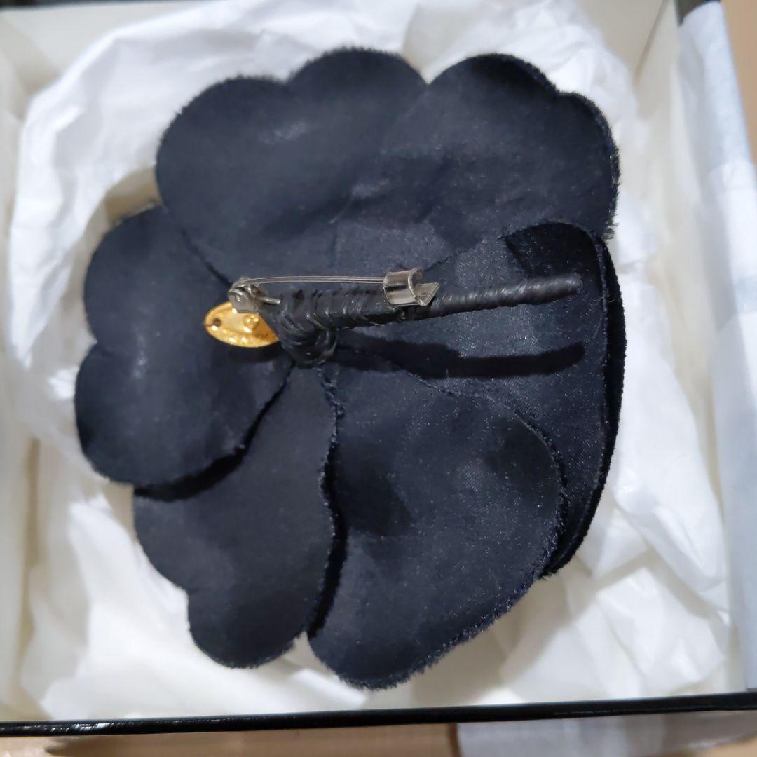 CHANELカメリアコサージュ