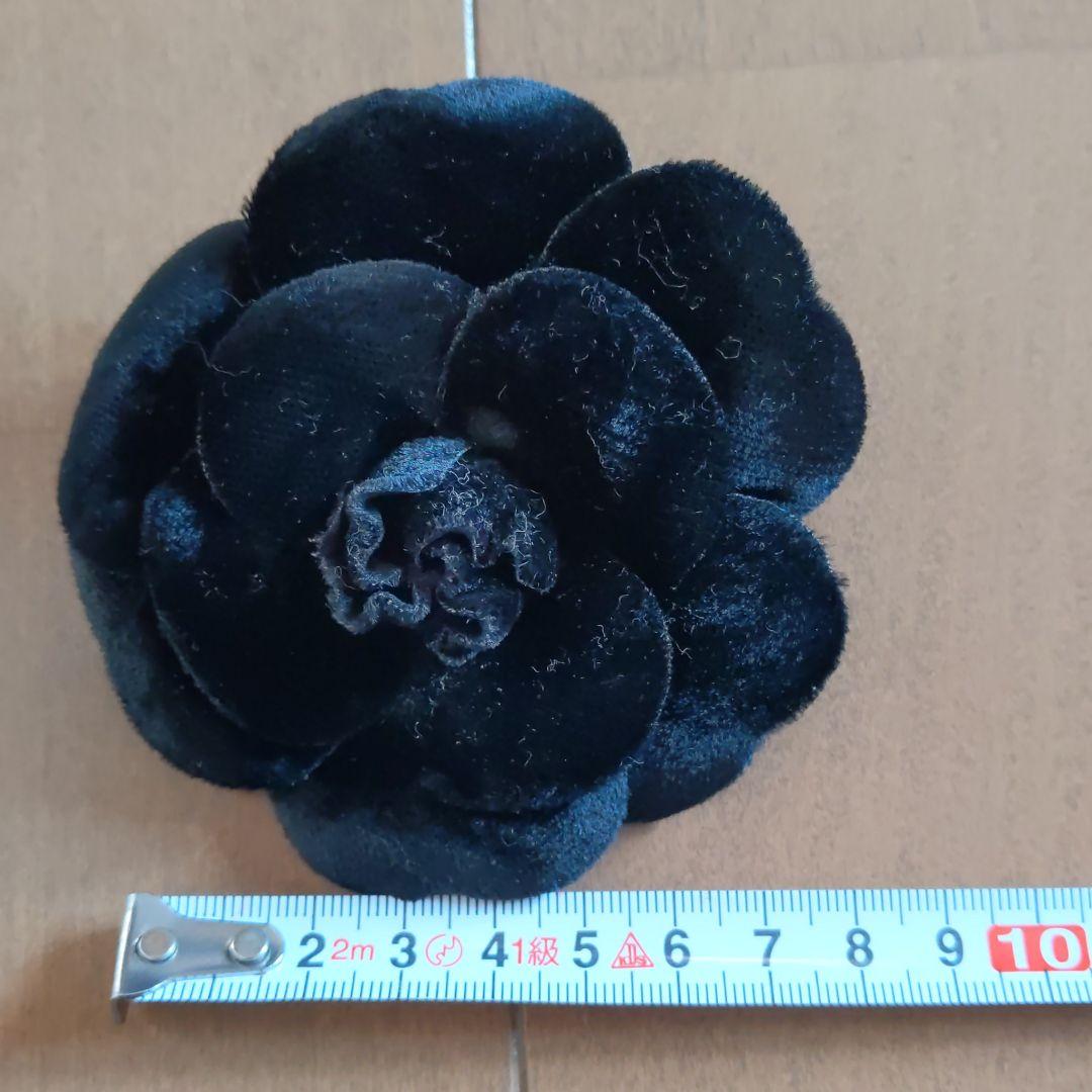 CHANELカメリアコサージュ