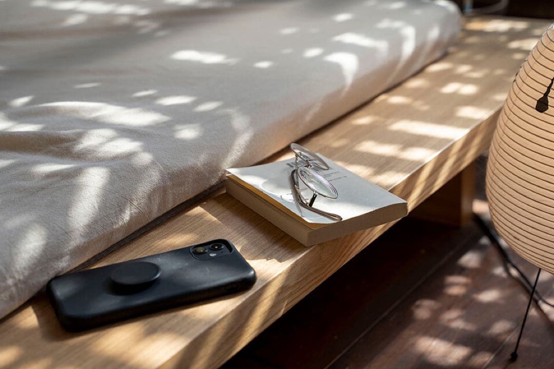 部屋を広くする家具 LIVING BED （旭川家具）