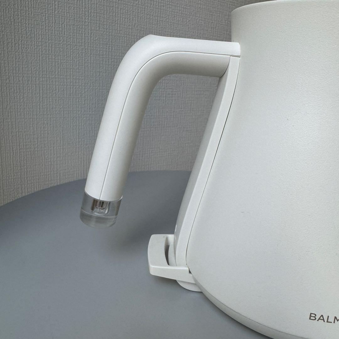 バルミューダ ケトル （2024年リニューアル版 ）白 KPT01JP-WH