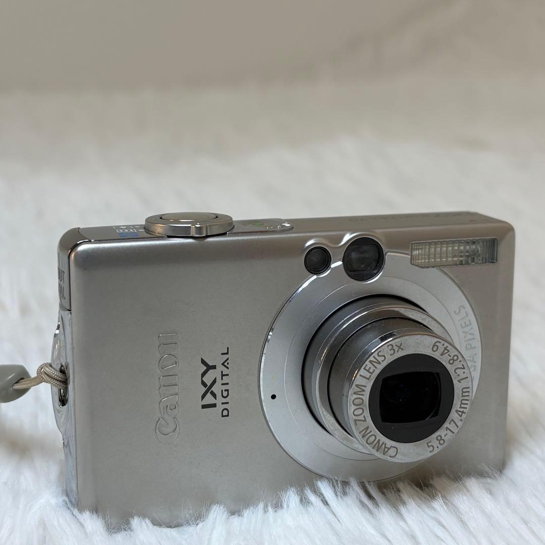 Canon カメラ　IXY 70 PC1193 充電器　コンデジ　動作品