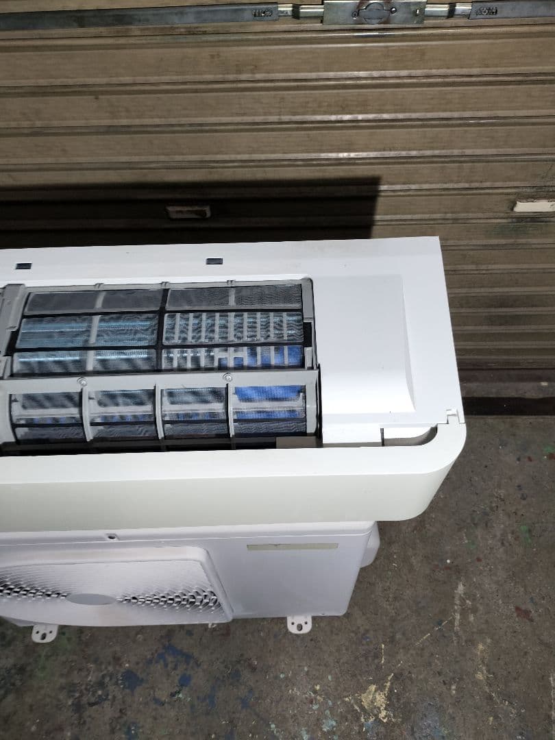 即*須様 ◆直接引き取り限定◆TOSHIBA　RAS-E225RT(W) 201