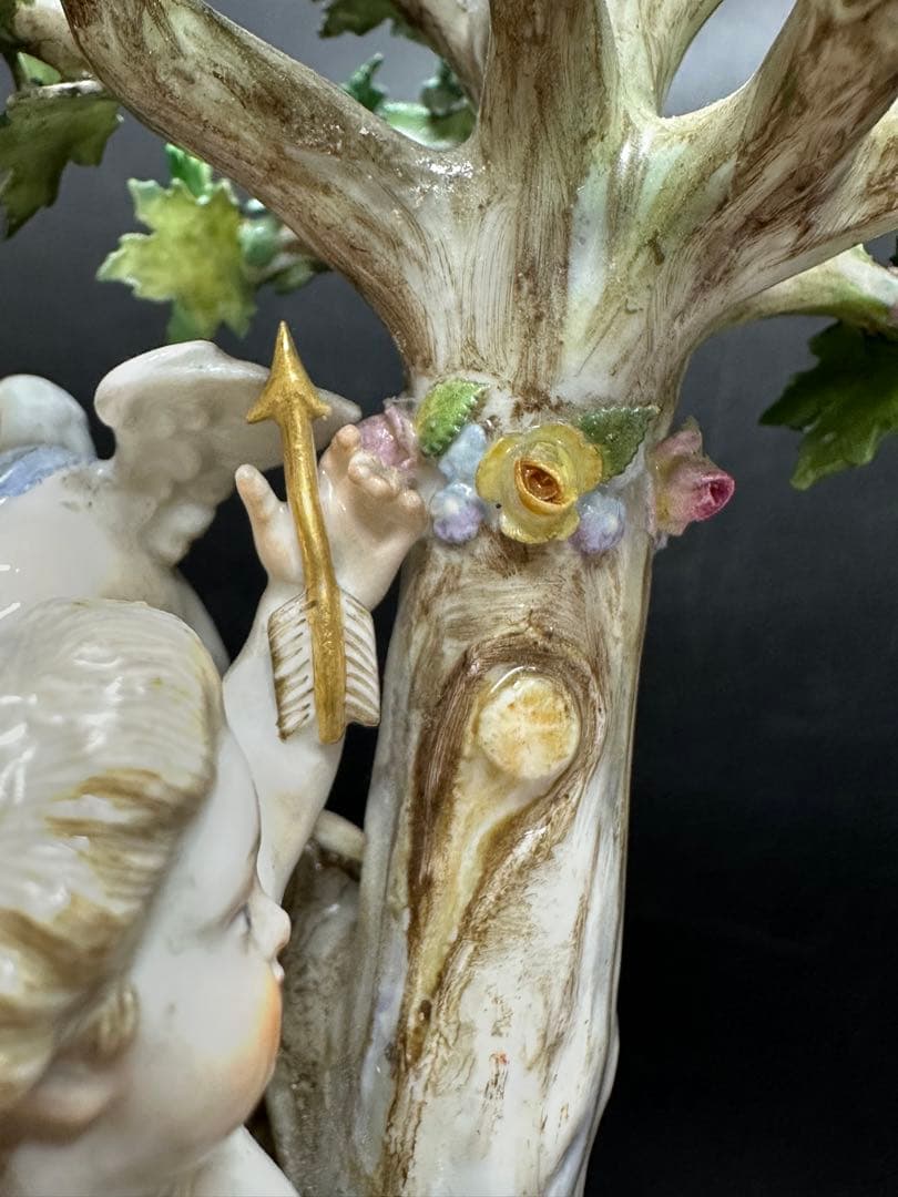 マイセン　「木の下の天使」　高さ20cm トヒチ　東ゆ7-0217⭐︎2